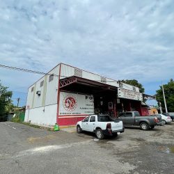 Negocio Veterinaria Y Forrajes "la Herradura"